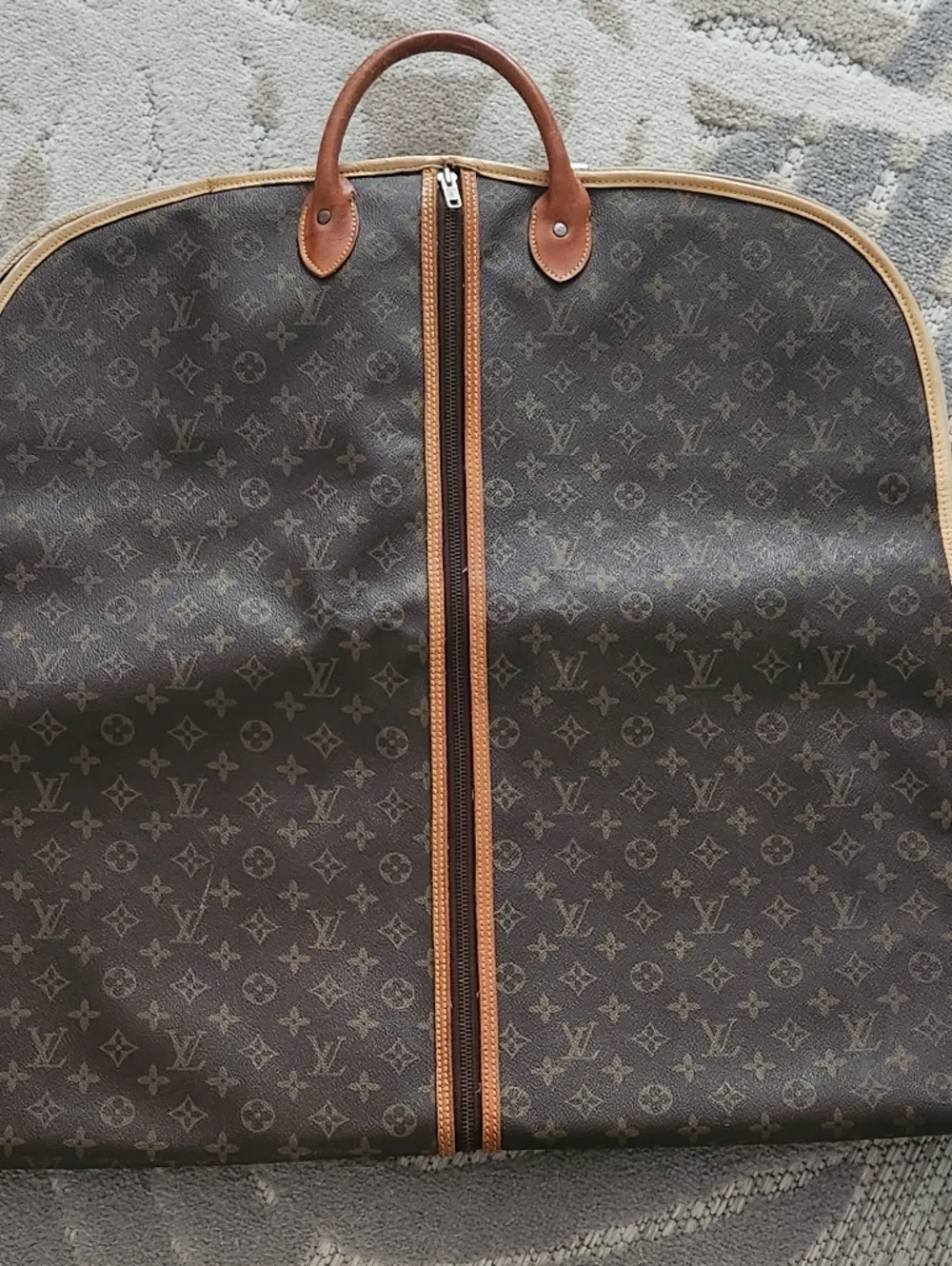 LOUIS VUTTON Vintage Garment Bag From The I FRENCH COMPANY 1970s, 80s .